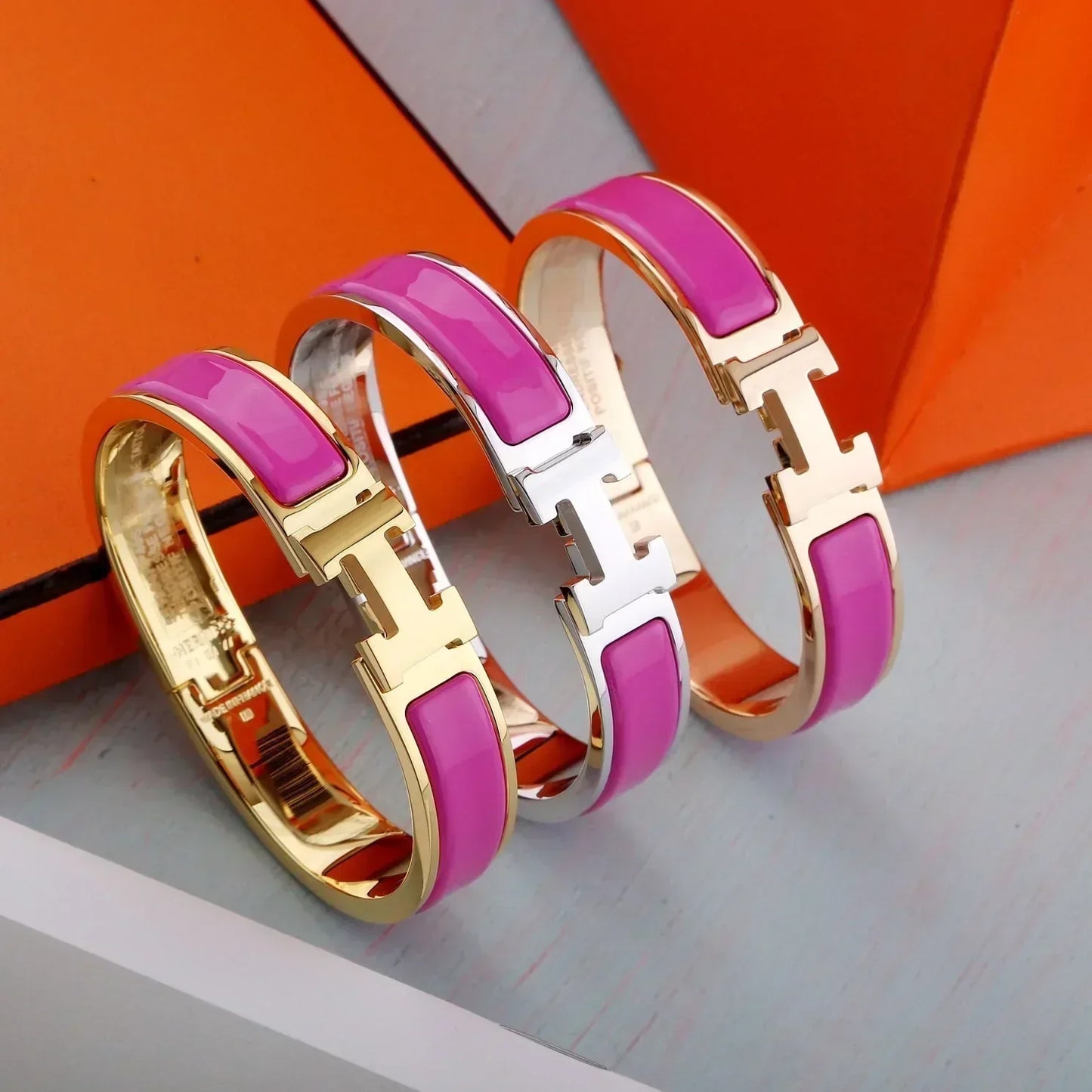 H PURPLE BRACELET