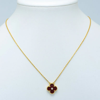 CLOVER NECKLACE GOLD DIAMOND CARNELIAN