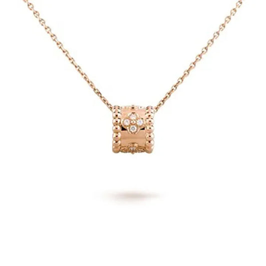 Perlee Pendant Pink Gold Necklace