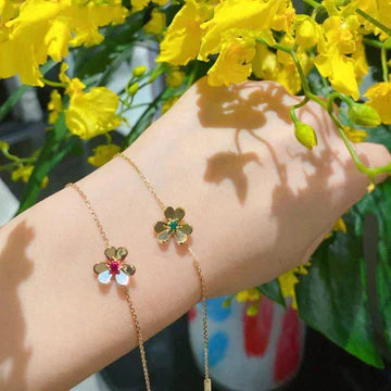 Frivole Gold Flower Pink Malachite Bracelet